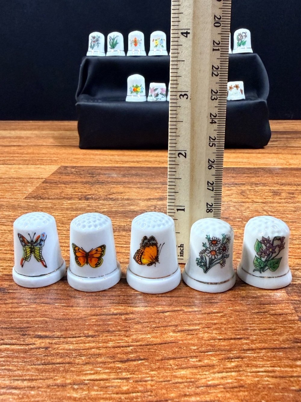 Vintage Thimbles Lot (25) - Picture 3 of 14